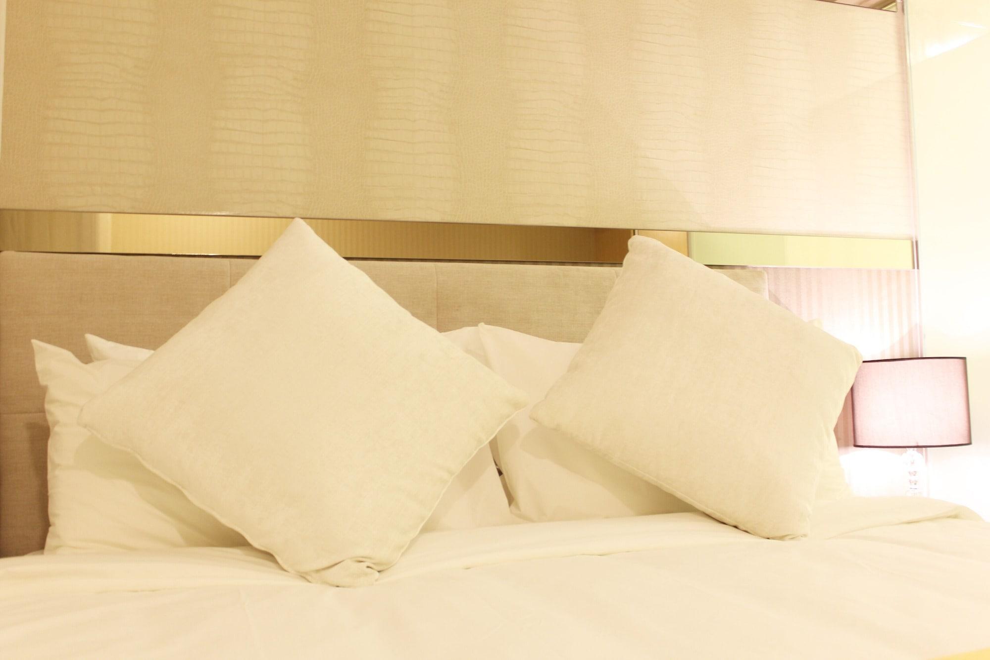 Bryqs Hotel Куала Лумпур Екстериор снимка